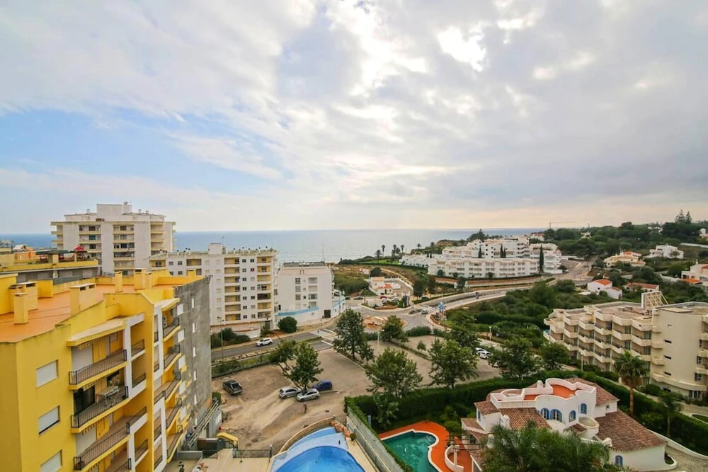 Apartment with 2 Bedrooms in Armação de Pêra, with Wonderful Sea View, Pool Access, Furnished Balcony - 800 M From the Beach