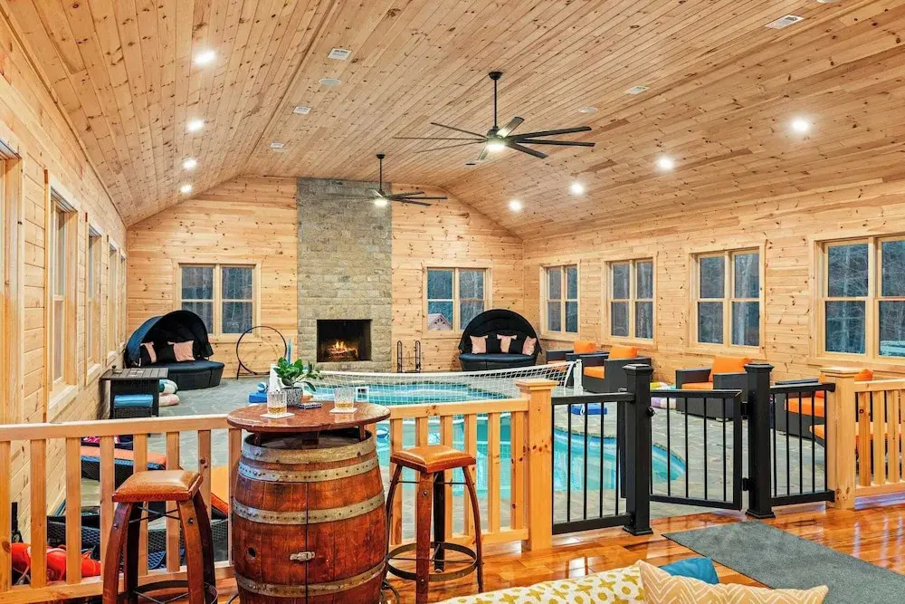 Grand Timber by Avantstay Indoor Pool + Sports Court + Game Room & More!