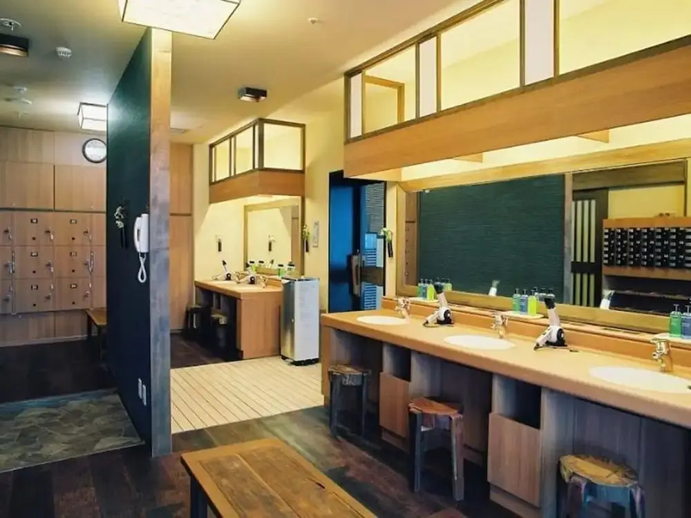 Hot water of the natural hot spring Nusamai La Vista Kushiro River (Dormy Inn chain)
