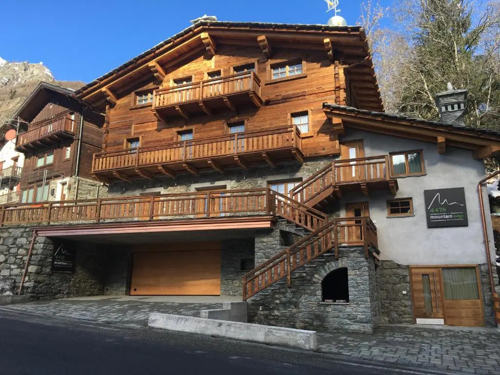4478 Mountain Lodge