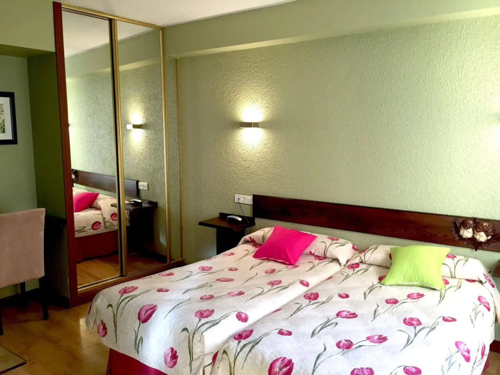 Hostal Concejo