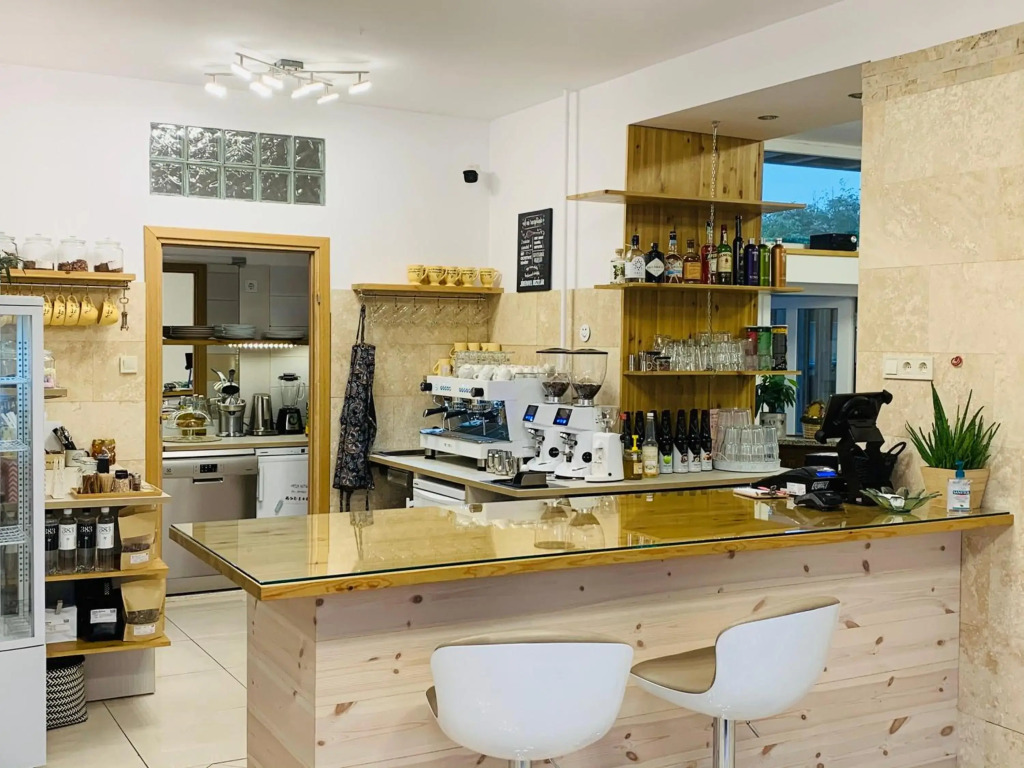 Egria Apartments