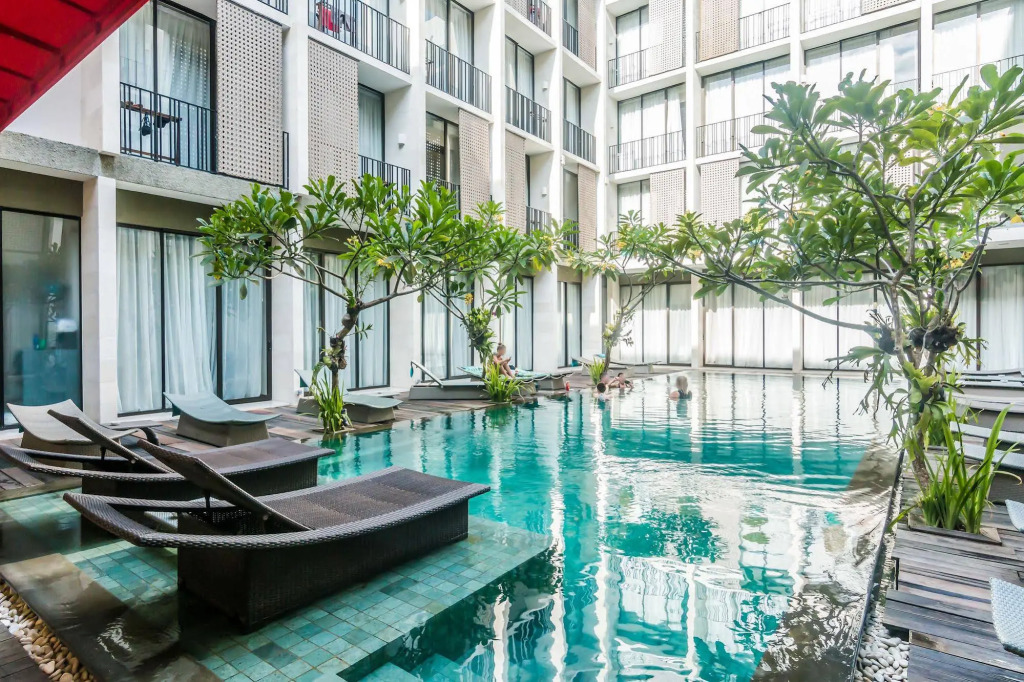 ZEN Rooms Kuta Benesari