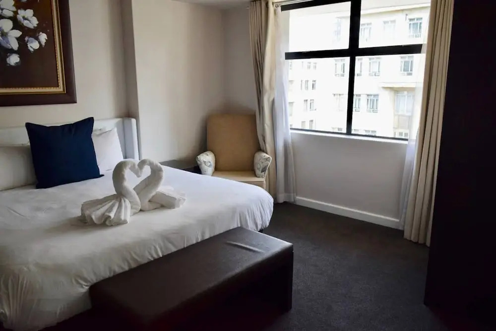 Bijoux Apartment With Rooftop Pool in Cape Town City Centre
