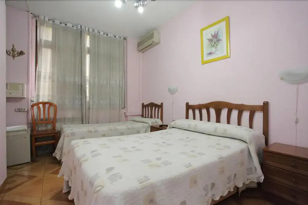 Hostal Fuentesol