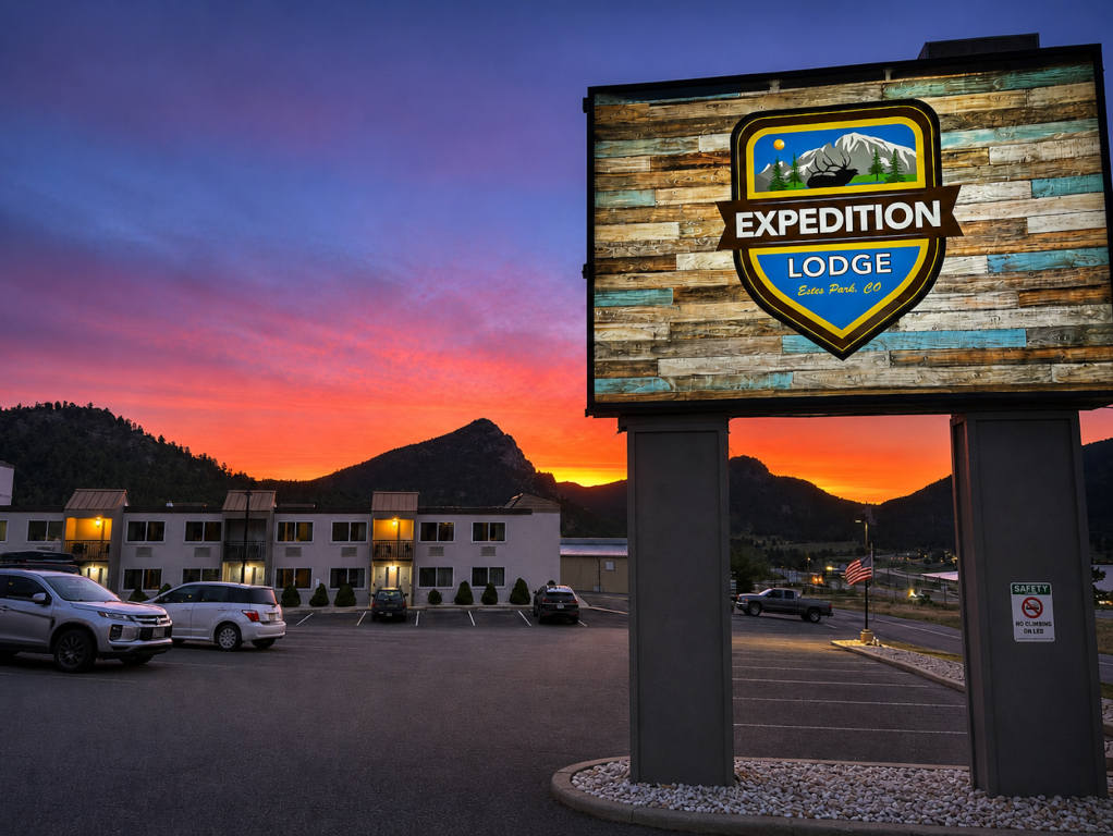 Expedition Lodge Estes Park at Rocky Mtn National Park