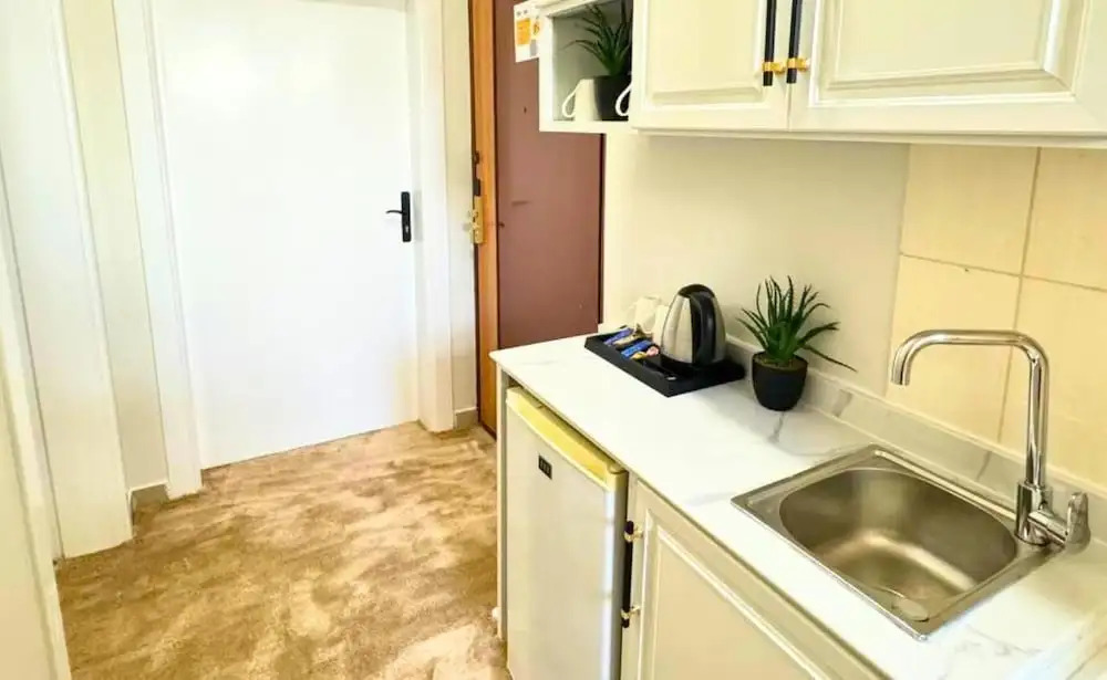 BQ hotel suites