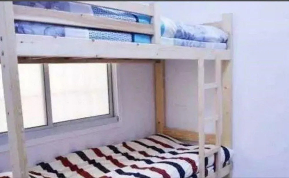 Warm Home Youth Hostel