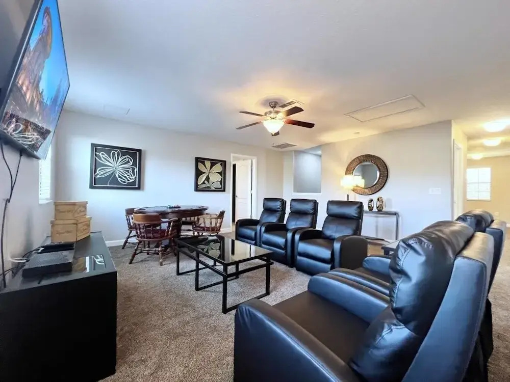 Beautiful 7 Bed Pool Home With Game Room-9117ecl 7 Bedroom Home