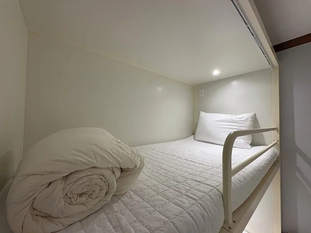 K wave Guesthouse Only Female in Hongdae 2