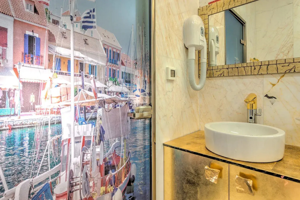 Fiscardonna Luxury Suites
