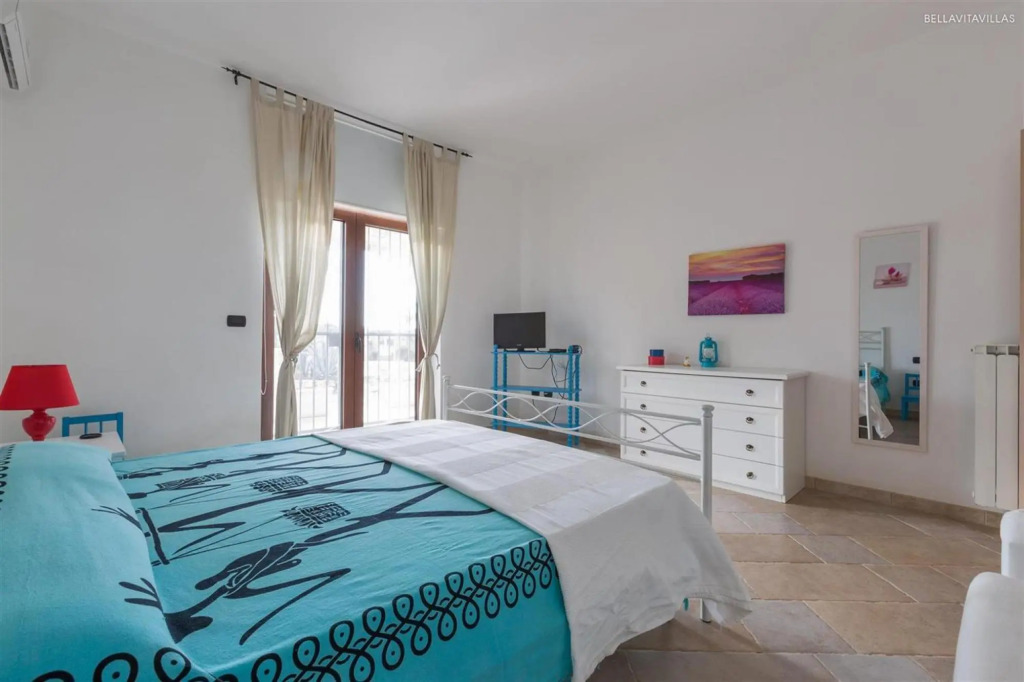 296 Casale Tipico con Piscina a Santa Maria al Bagno