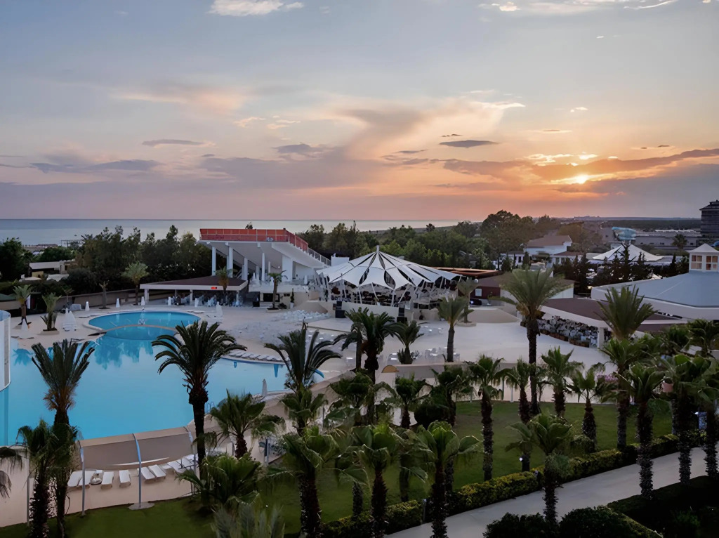 Selge Beach Resort &Spa