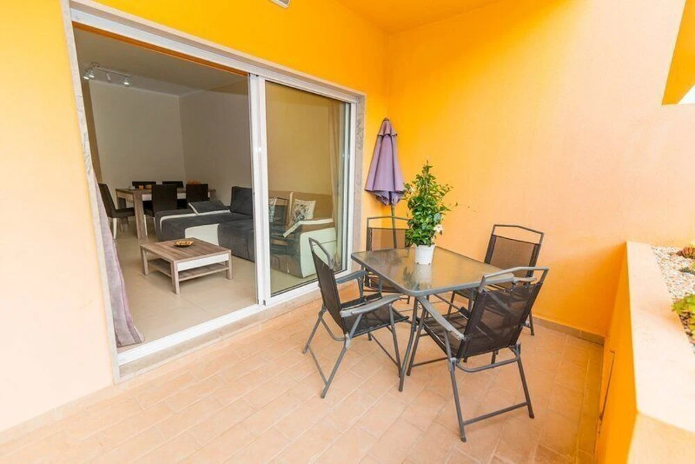 Ground Floor,Pool, Air Conditioning, Terrace, Bbq,15min Walk From Cabanas Center