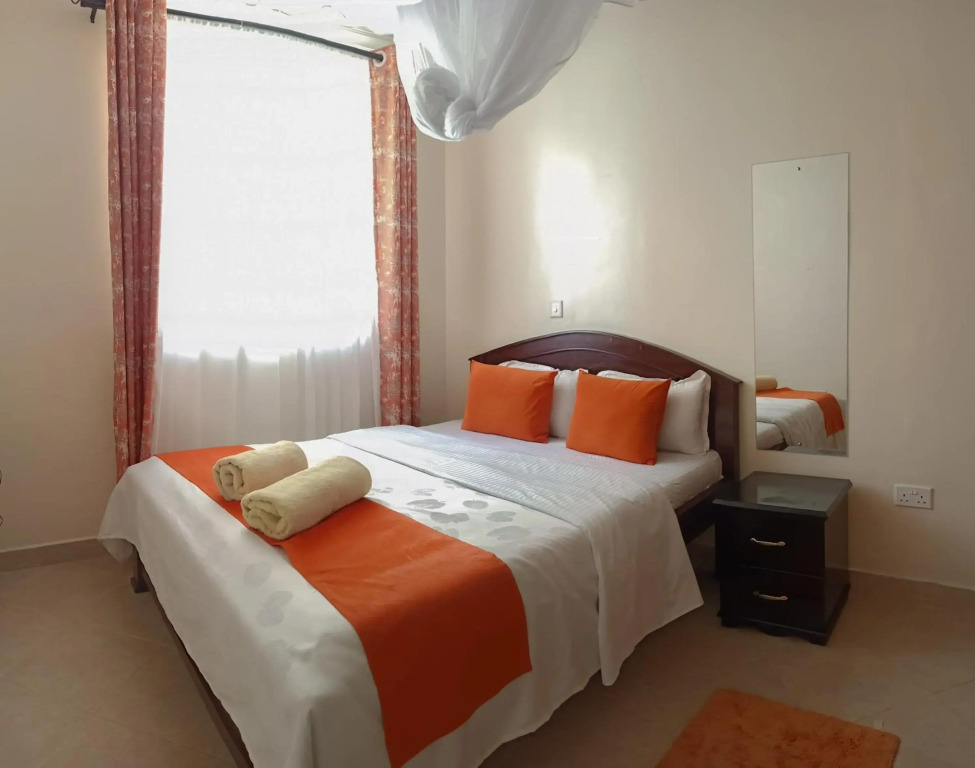 MILIMANI DRIVE LIVING I LUXE FLAWLESSLY FURNISHED UNITs