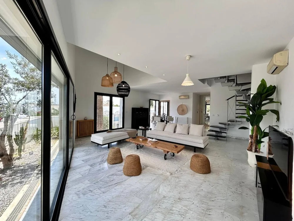 Aurora Grand Duplex S3 in the Heart of La Marsa