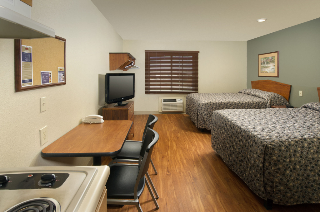 Extended Stay America Select Suites - Wichita - North