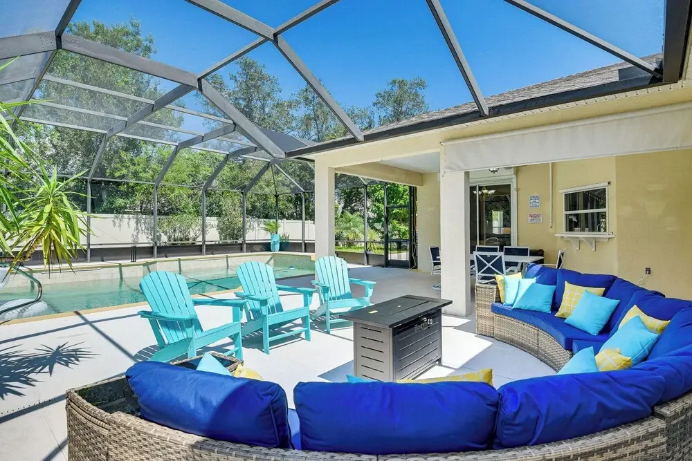Saltwater Pool: Palm Coast Home  2 Mi to Beach