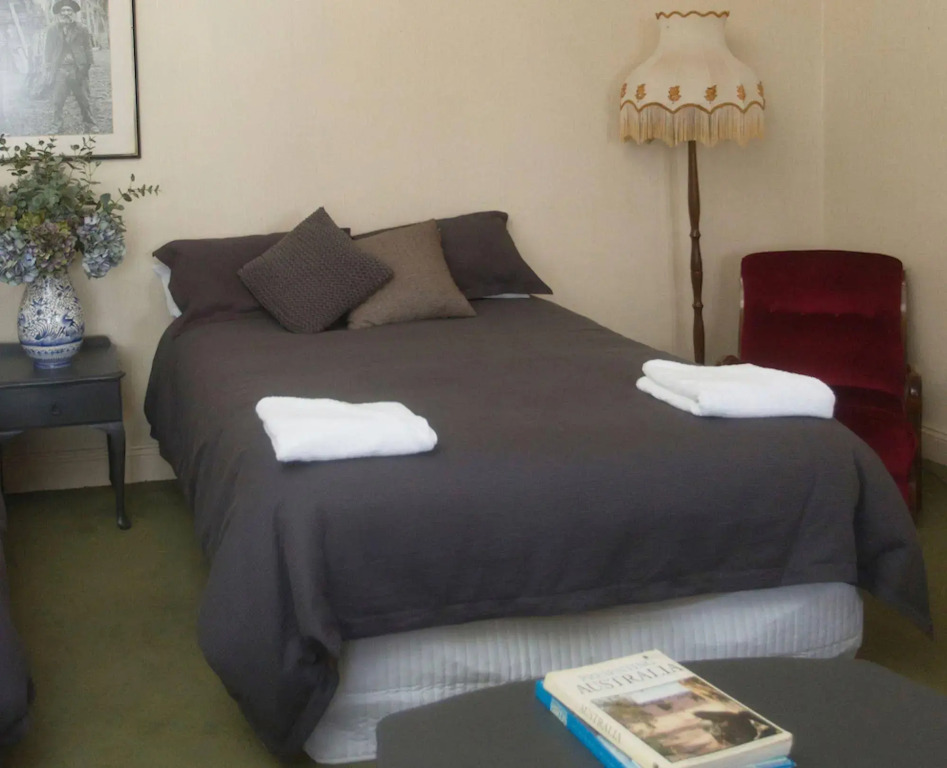 Southern Railway Hotel Goulburn