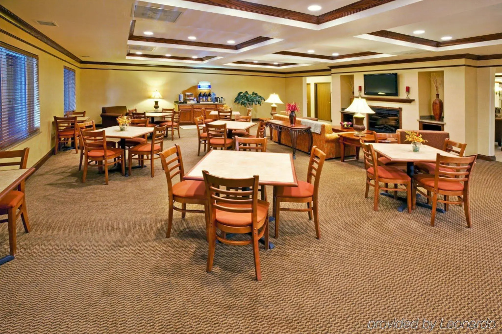 Holiday Inn Express & Suites Jacksonville by IHG