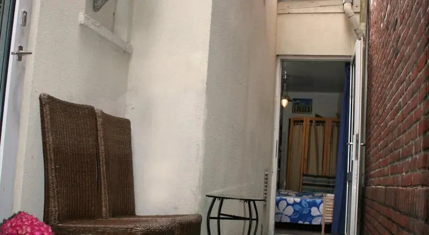 Endless Summer Beach Apartments