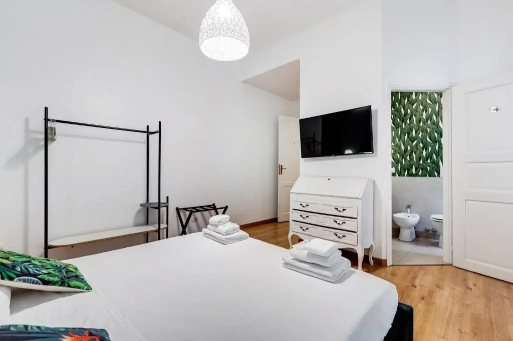 BDC - Residenza Valadier 3-Bdr and 3 bathrooms apt
