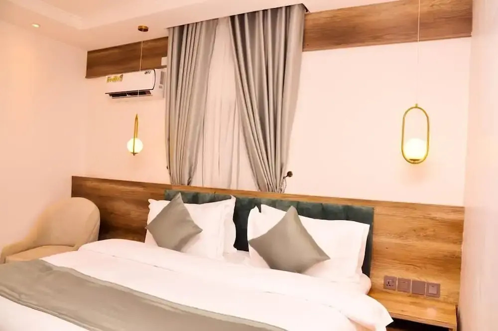 Jukky Hotel