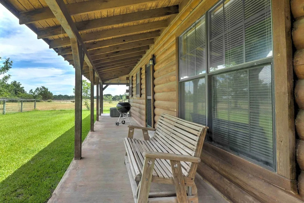 On Farm: Rustic Carmine Log Cabin w/ Porch!