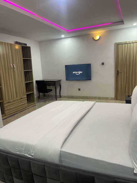 Weena Hotel & Resort