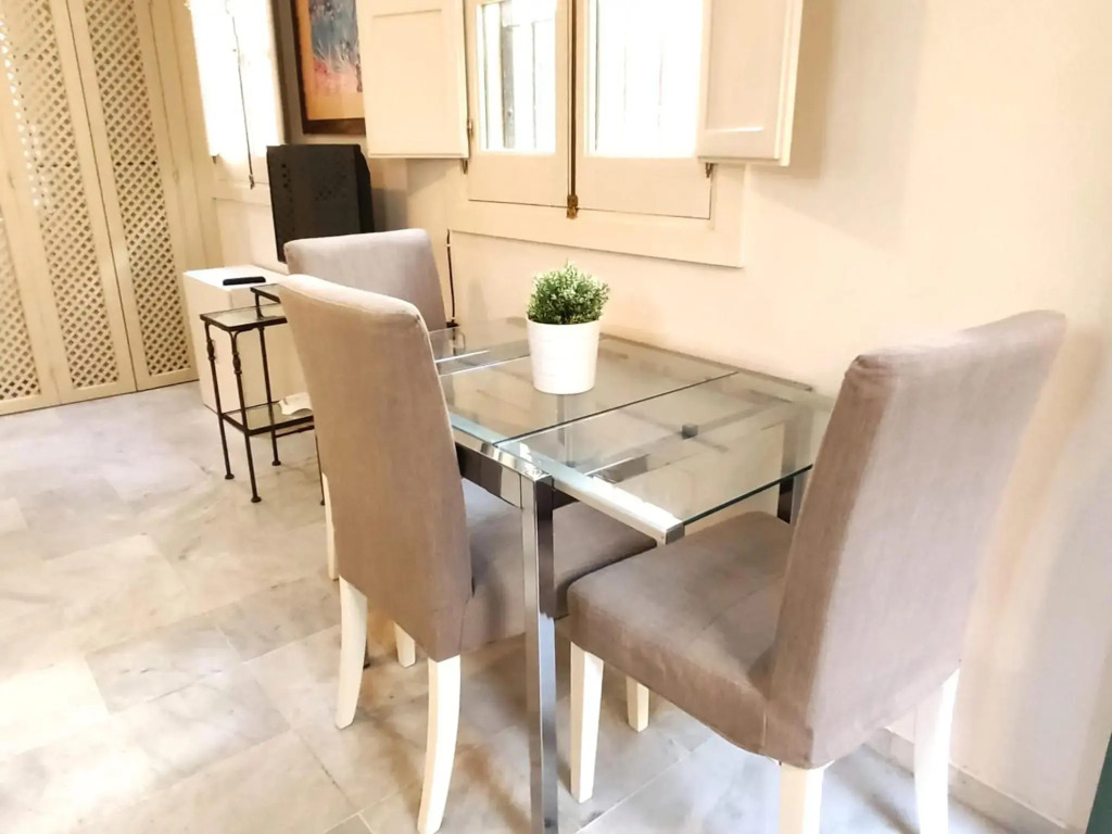 Bright Apartment at Santa Cruz 4 pax Parking Opc