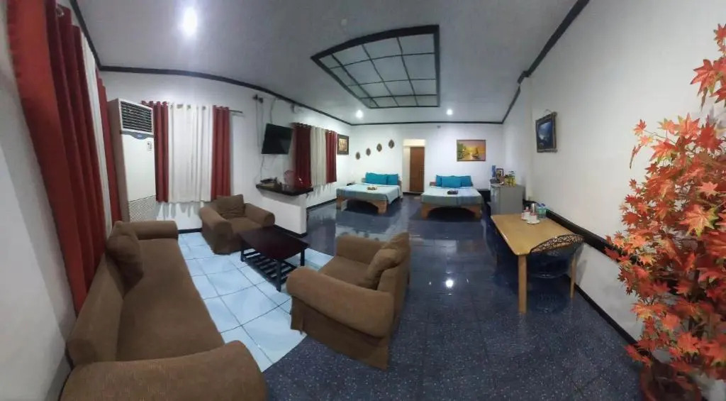 Arizona Beach Resort, Subic Bay, Philippines 2200
