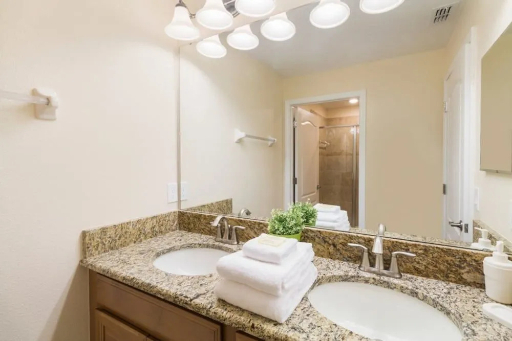 Paradise Palms 2903