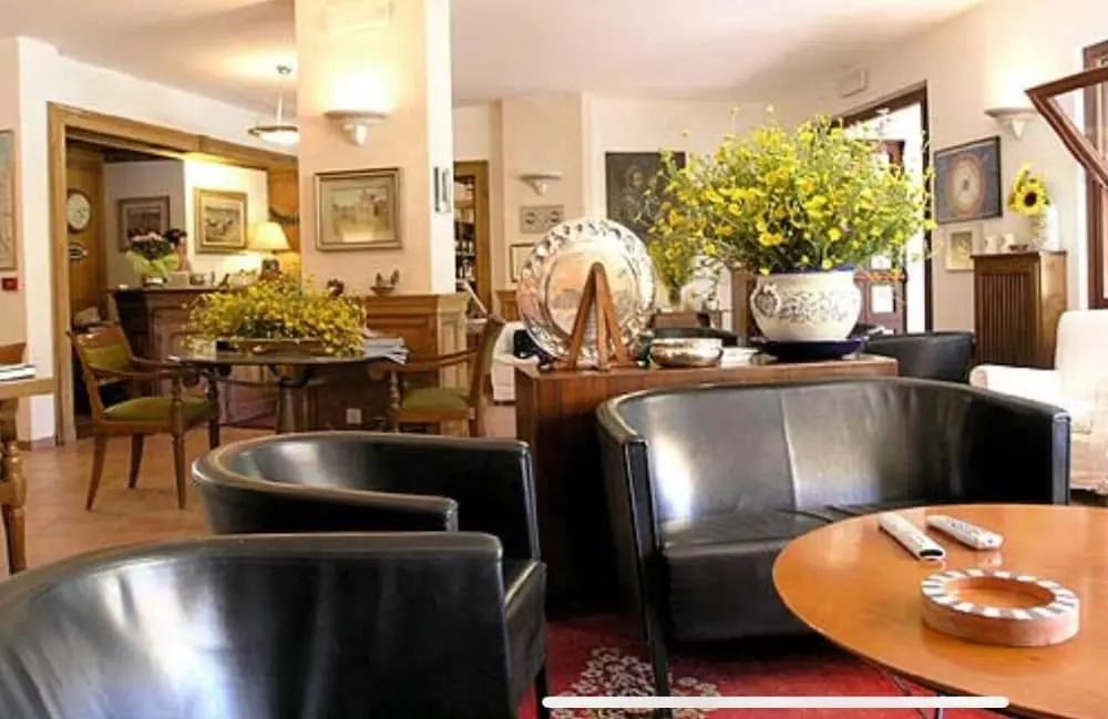 Piccolo Hotel