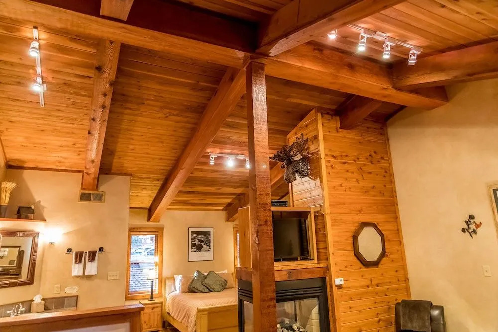 Ruidoso Lodge Cabins