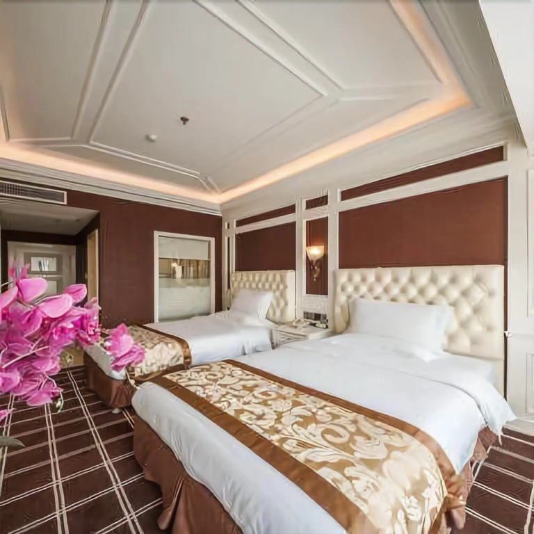 Haodi Hotel (Chongqing Huangnibang Light Rail Station)