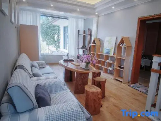 Shiwei Hostel