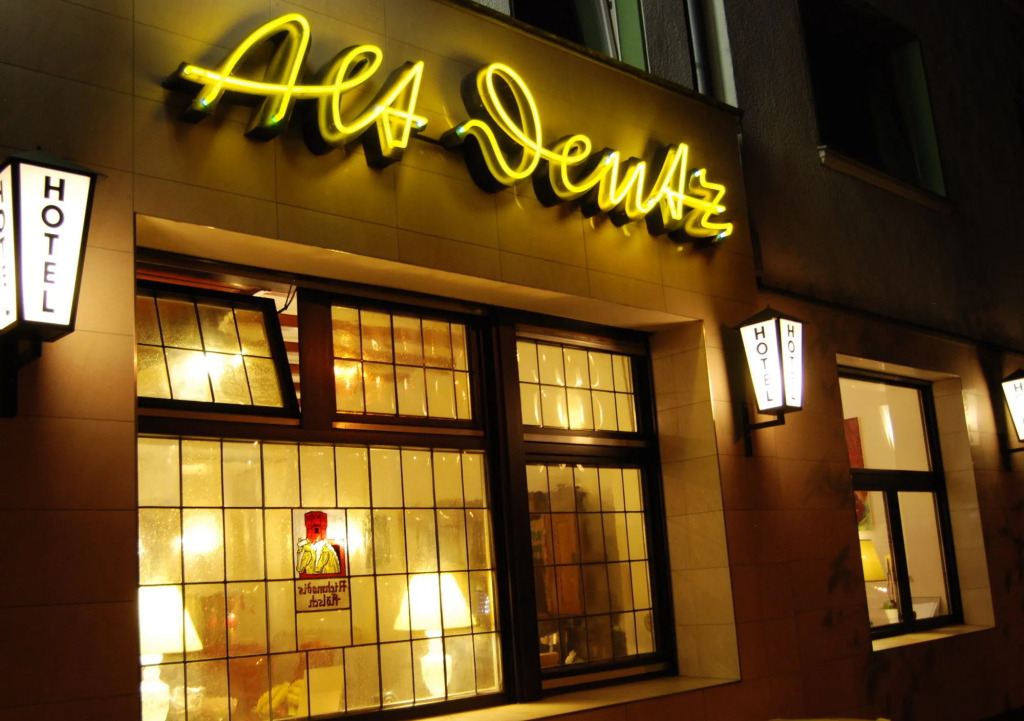 Hotel Alt Deutz City-Messe-Arena KONTAKTLOSER SELF CHECK-IN