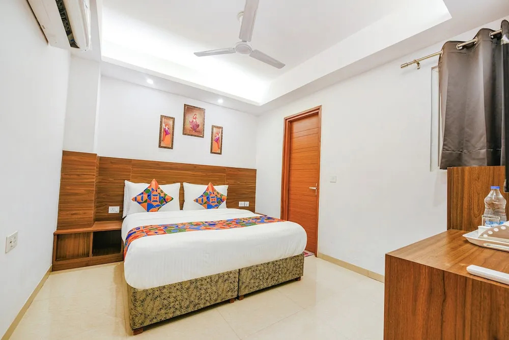 Fabhotel Sparkling