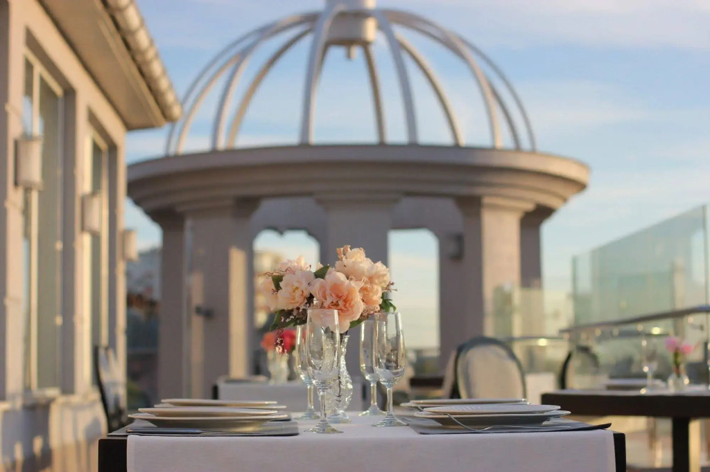 Alarus Luxe Hotel