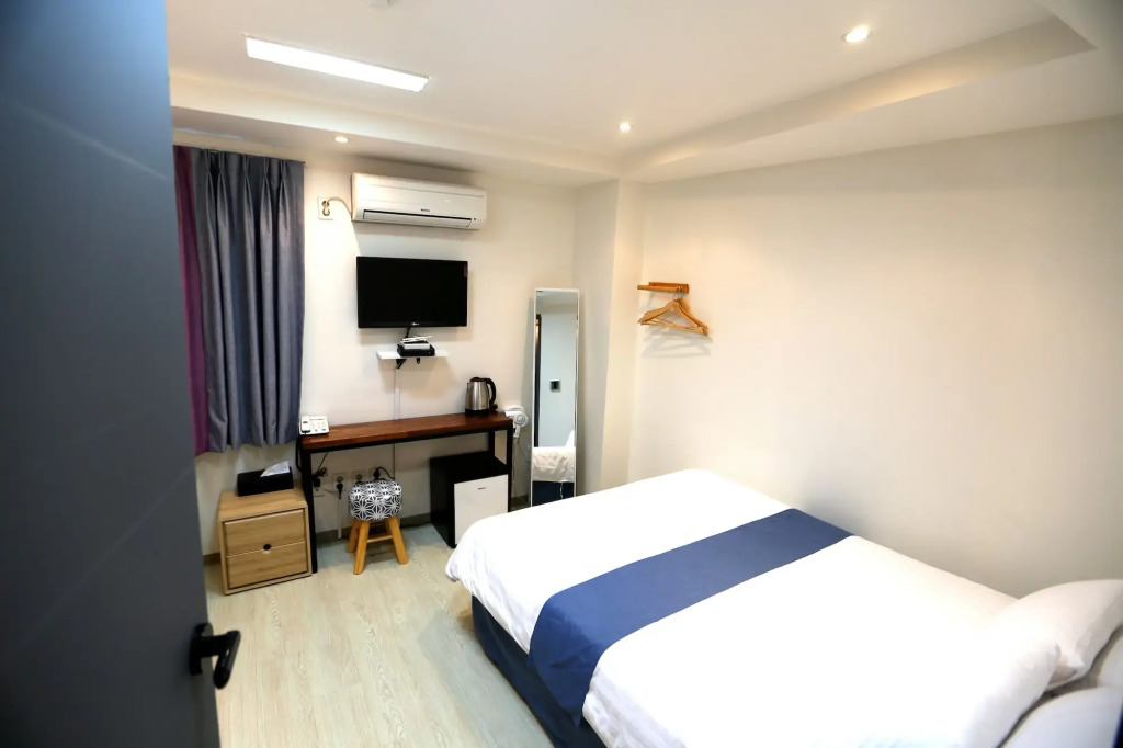 Must Stay Hotel Myeongdong