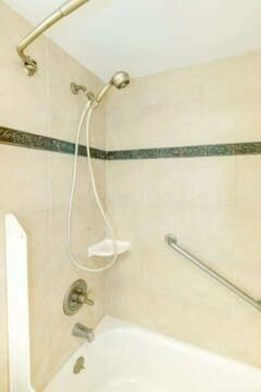 Tower 2 Suite 3309 - Qp 1 Bedroom Condo