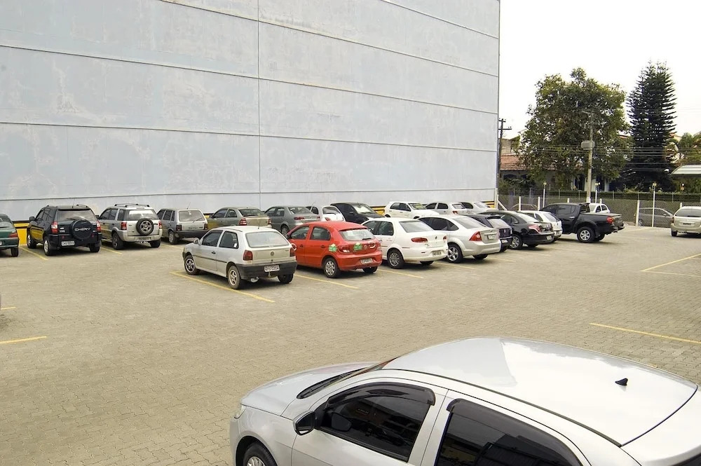 Castel Plaza Hotel