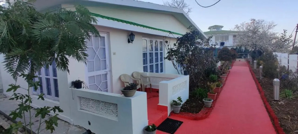 Tehri Retreat Sursingdhar, Near New Tehri & Kanatal, By Himalayan Eco Lodges