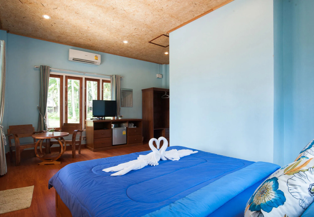 Seafar Resort
