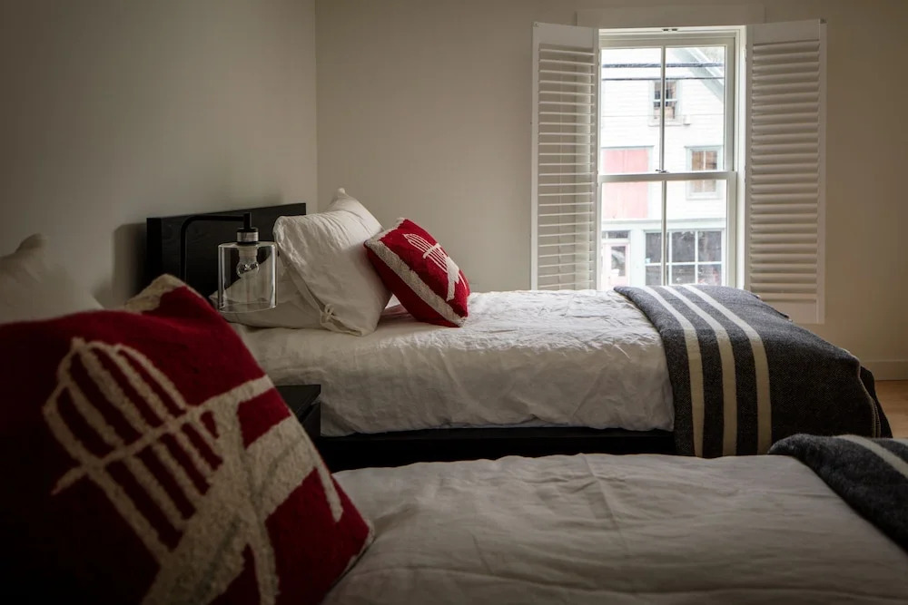 B2 Lofts