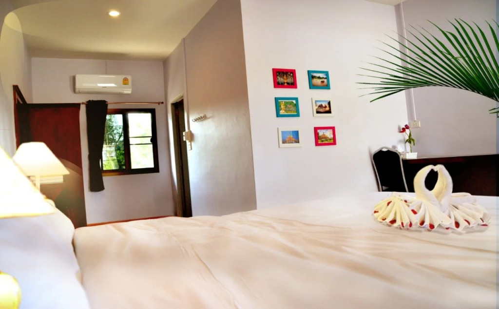 Chao Phraya Home