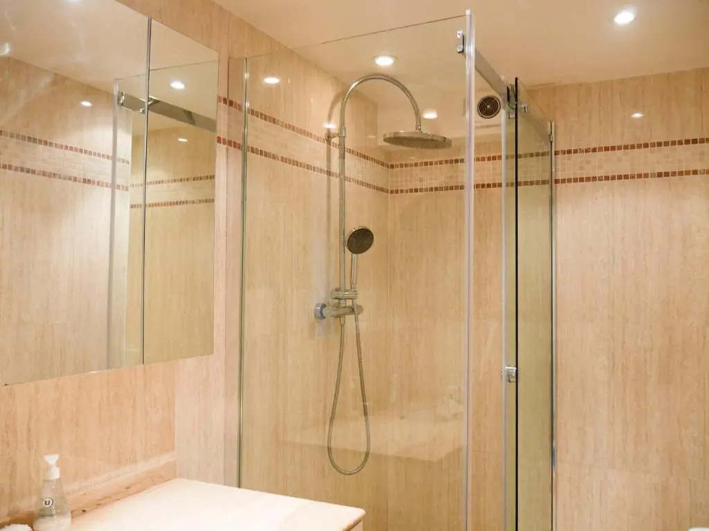 Appartement Le Palais, 2 pièces, 6 personnes - FR-1-418-177