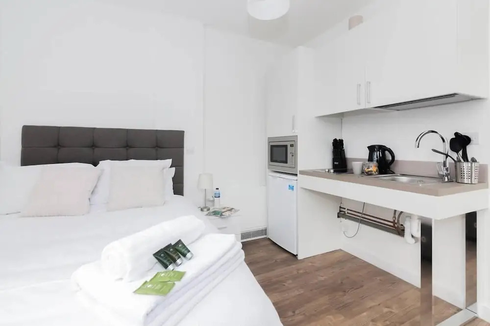 Modern Studio Apartment In The Heart Of Liverpool!
