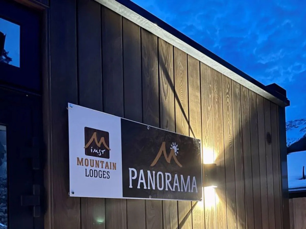 Chalet Panorama Lodge by Interhome