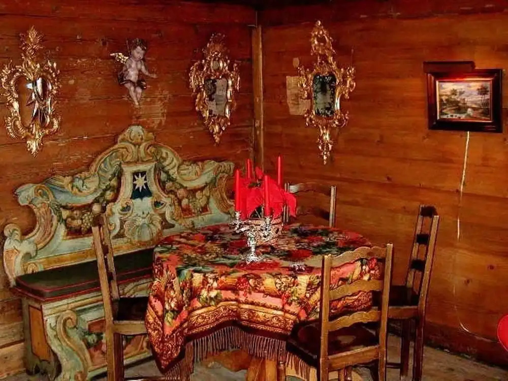 Ski-in ski-out fully catered Chalet